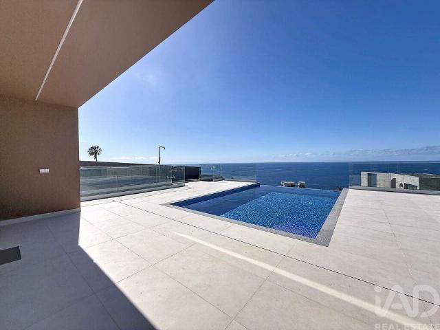 Casa / Villa T3 em São Martinho 300m² São Pedro Funchal