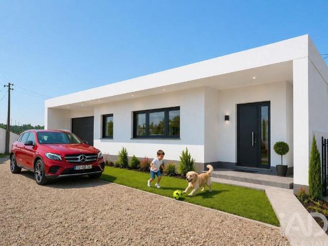 Casa / Villa T3 em Salir de Matos de 190,00 m² 190m² Salir De Matos