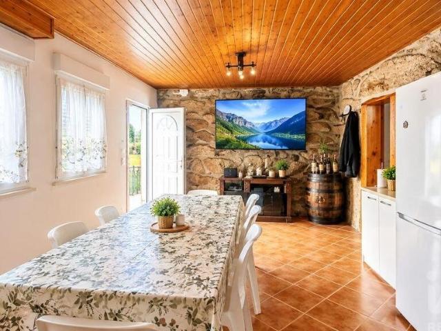 Casa / Villa T3 em Seixo da Beira de 140 m² 140m² Seixo Da Beira