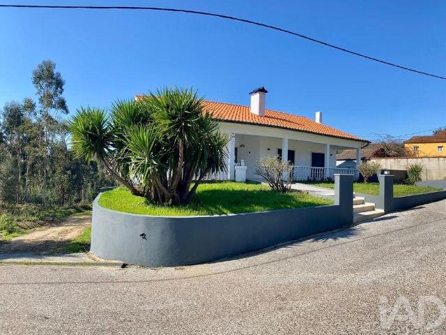 Casa / Villa T3 em Vila Facaia de 139 m² 139m² Vila Facaia