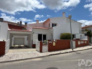 Casa / Villa T3 em Vila Franca de Xira de 226,00 m²