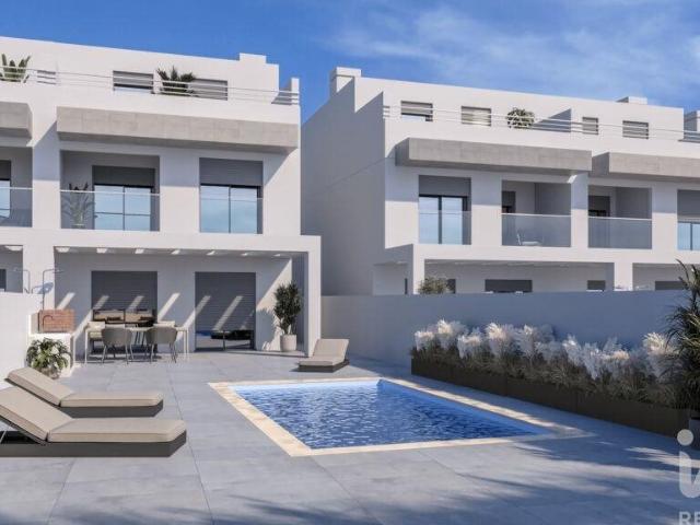 Casa / Villa T3 em Vila Nova de Cacela de 238,00 m² 238m² Vila Nova De Cacela