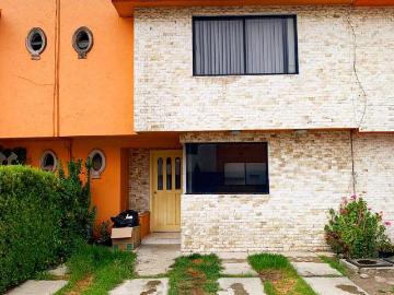 Casa Villas de Santa Ana