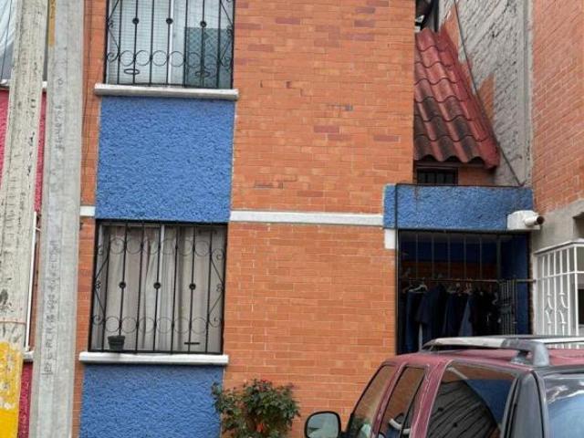Casa Villas Esmeralda Ecatepec dos niveles
