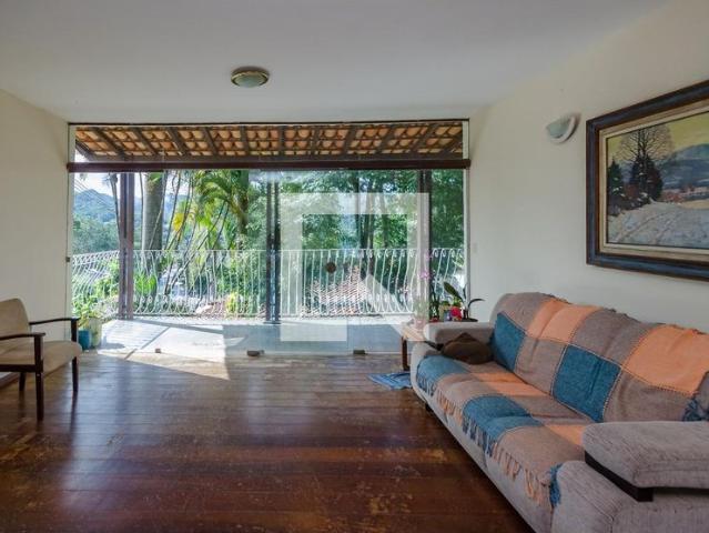 Casa, Ville de Montagne, 3 Quartos, 1000 m2 Nova Lima