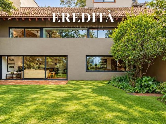 CASA VISTAHERMOSA | Espectacular Residencia de Autor por Luis Iturbe con Vista a la Cañada
