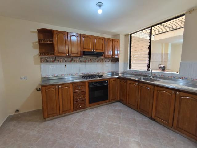 Casa Vivienda en arriendo Santa mónica, Medellín