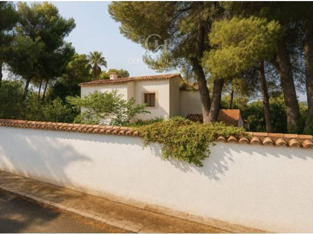 CASA XALOC · REFUGIO MEDITERRANEO EN EL TOSALET JAVEA