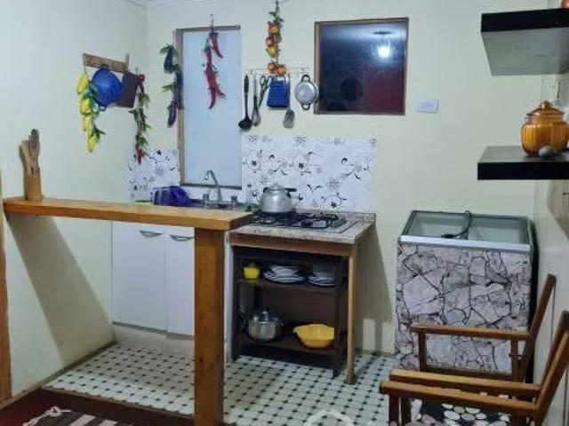 Casa y 3 cabañas, San Sebastián | 4 dormitorios por 110000. 00 en El Tabo