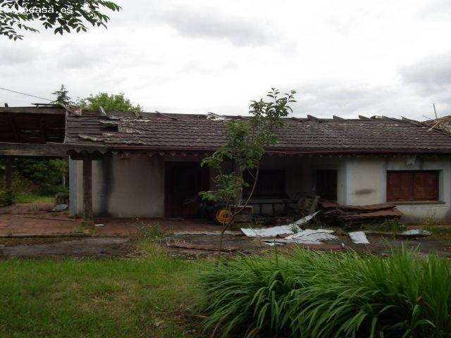 Casa y cuadras para restaurar en Finca de 114.919 m2
