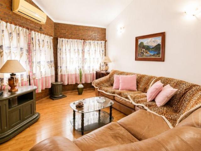 Casa y Galpón Venta/Alquiler