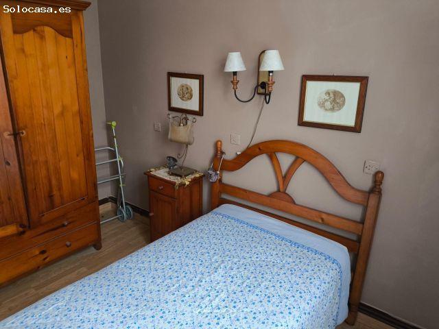 Casa y nave en Vazquez de Parga, Carballo. También ideal para promoción de nueva vivenda
