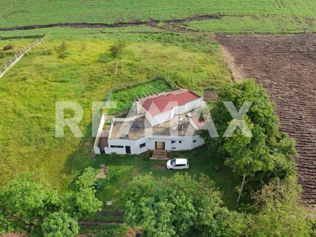 CASA Y TERRENO EN VENTA EN LAS LAJAS, COATEPEC, VERACRUZ