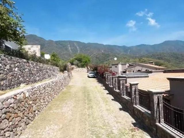 Casa y terreno en Venta en San Juan Cósala, Jocotepec