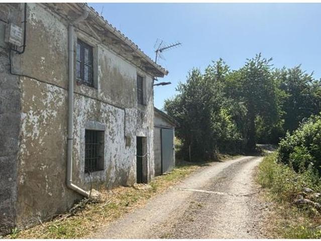 CASA Y TERRENO EN ROCIAS ARREDONDO CANTABRIA