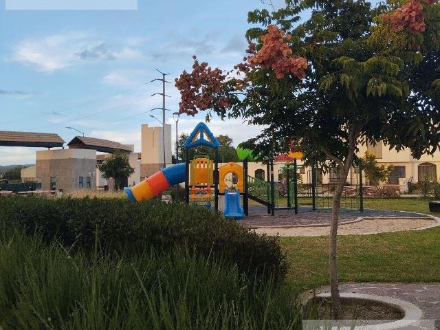 CASA YA EQUIPADA A PRECIO DE CONSTRUCTORA EN ZONA NORTE
