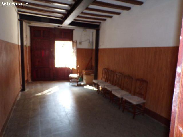 Casa Zona centro,4 habitaciones y 2 habitaciones sencillas,blacon,terraza,LLamanos