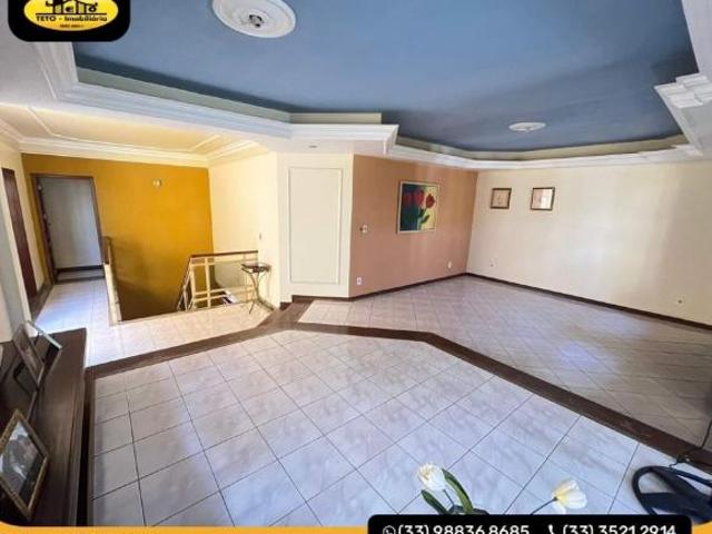 Casa 04 quarto 314,00m² á venda por R$ 1.000.000,00