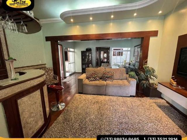 Casa 04 quartos á venda por R$ 1.200.000,00