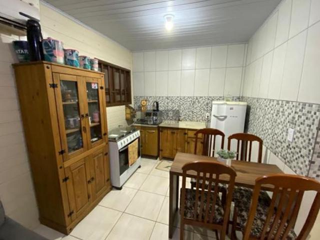 Casa 02 Dorm Bairro Centro
