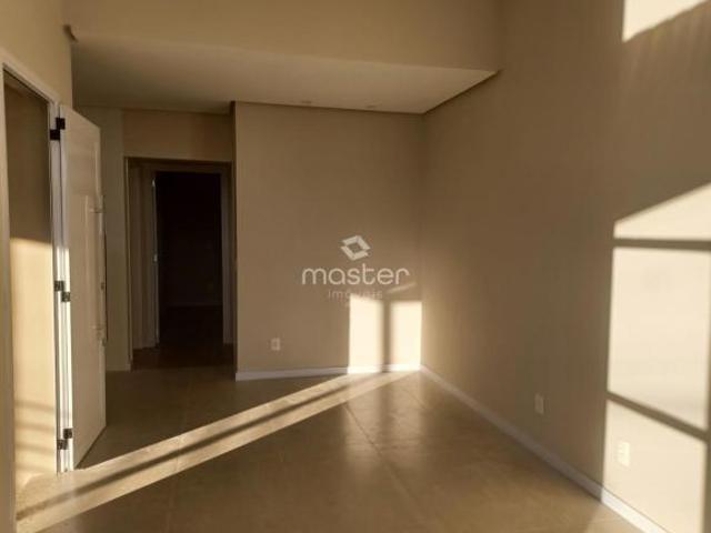 CASA 02 DORMITÓRIOS COM SUÍTE NA VERA CRUZ