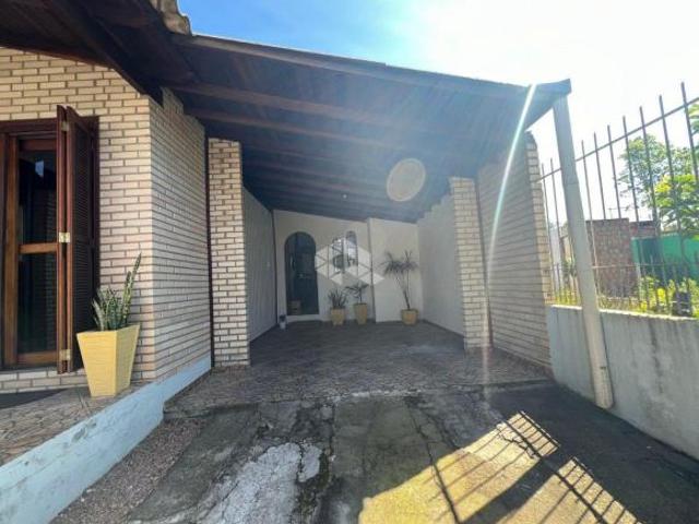 Casa 03 dormitórios no bairro São João