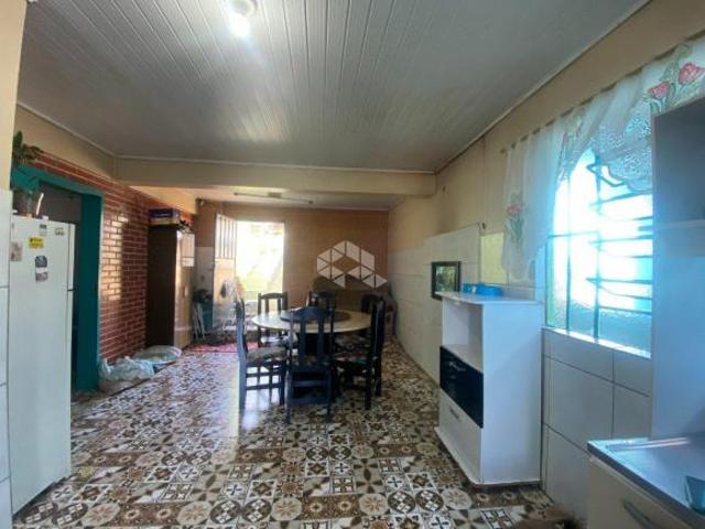 CASA 03 DORMITÓRIOS NO BAIRRO SENAI