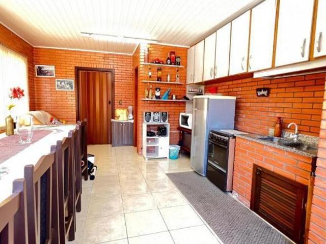 Casa | 03 Dormitórios | Santa Lúcia