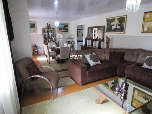 Casa 03 quartos, com edícula, terreno 408m²