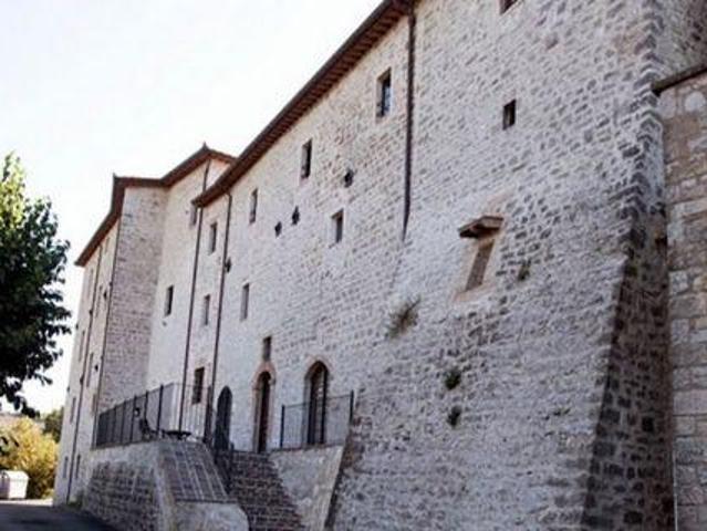 Casa 15 camere da letto, Perugia Umbria DS103700907