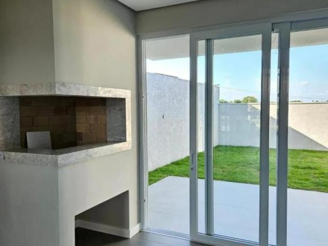 Casa 178m² a venda por R$1.440.000,00. 3 três dormitórios sendo 1 uma suíte Nova Santa Rita/RS