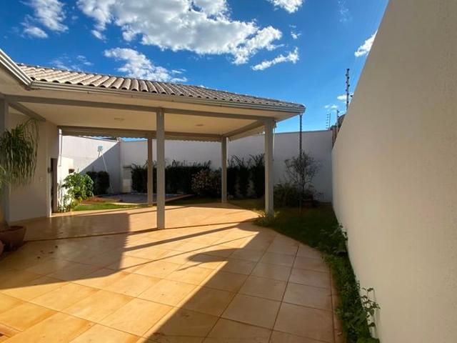 Casa, 190 m², 3 qts,, 3 vagas, Plano Diretor Norte