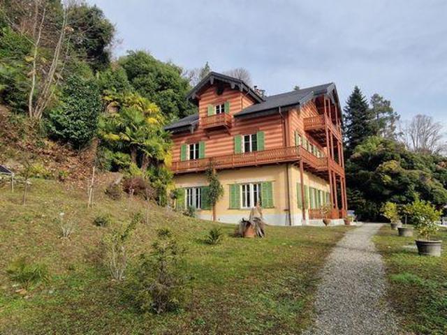 Casa 10 camere da letto, Ghiffa Verbano 28823 DS96318941