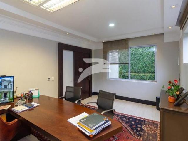 Casa 11 Quartos Batel 337m²