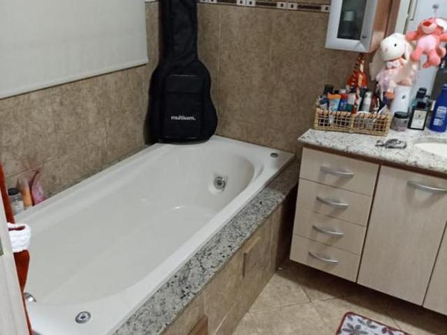 Casa 130m² à venda por R$ 790.000,00 3 três Dormitórios, Sendo 1 u