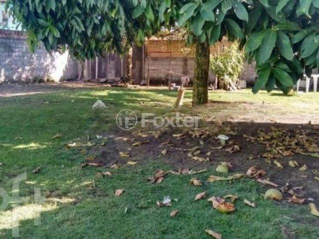 Casa, 1 dormitórios, 1332.8 m², em Menino Deus