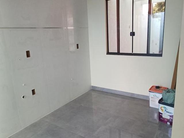 Casa 1 suíte e 1 quarto na região Sul de Cascavel, com saída fácil a Br 277