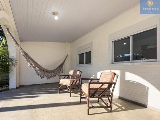 Casa 1 quadra do mar em Xangri Lá