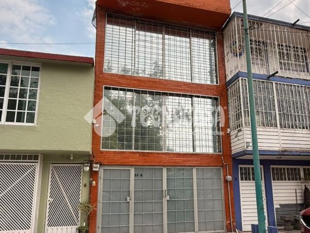 CASA 1ER RETORNO DE CALLE LAURA MENDEZ CUENCA, COL. CULHUACAN CTM SECCION VIII