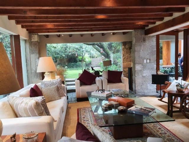 CASA $24,950,000 NEGOCIABLE. PASEO DE LAS LOMAS. ALC. A. OBREG?N