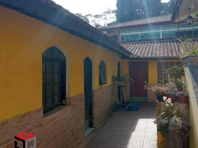 Casa 297m² área de construção no Bairro Dos Finco em SBC SP
