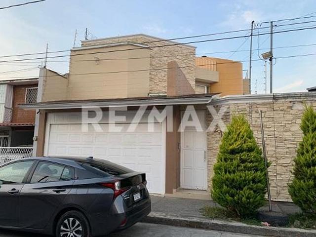 Casa 298 m2