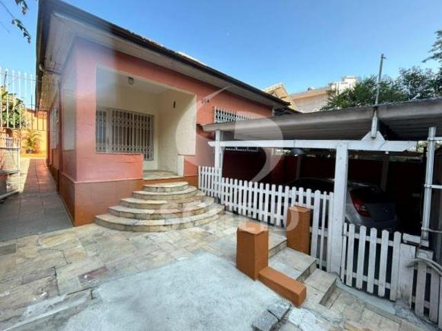 Casa 200m², terreno de 400m2, em Santo Amaro, com 3 dormitórios, sala, cozinha, edícula e quintal