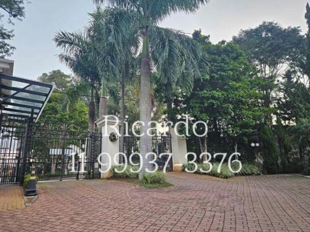Casa 210m2 no Parque Dos Príncipes 3 suítes 3 vagas piscina