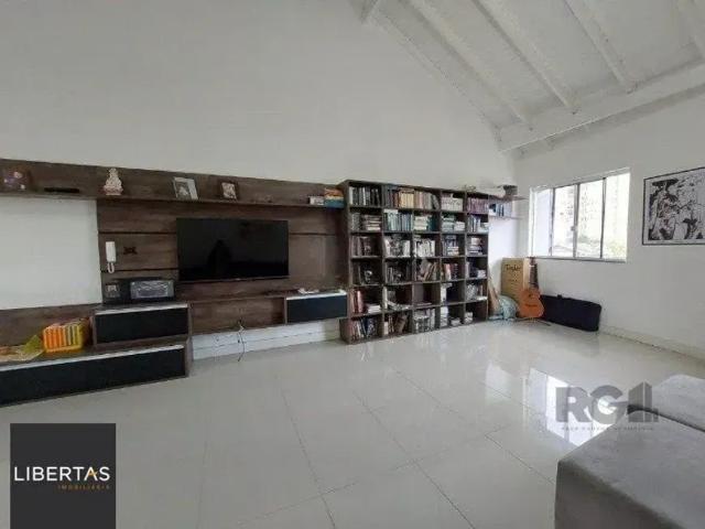 Casa, 234m², 3 dormitórios, Cristal