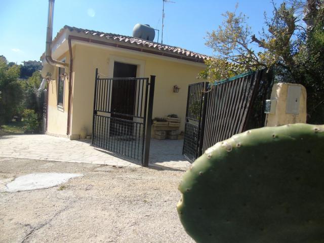 Casa 2 camere da letto, Noto Noto 96017 ELS65947714