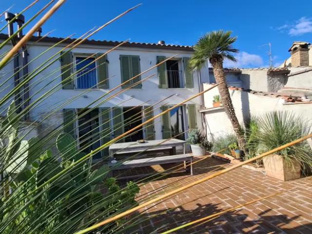 Casa 2 camere da letto, Portonovo Portonovo 60129 ELS98633964