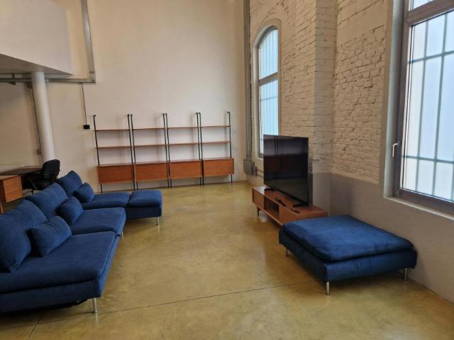 Casa 2 camere da letto, Prato Prato 59100 ES106135934