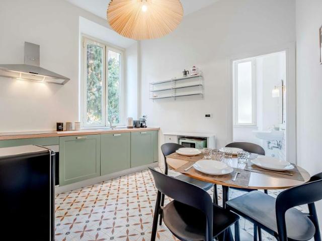 Casa 2 camere da letto, Rome Rome 00185 DLS102339976