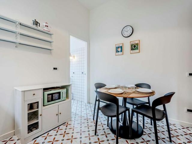 Casa 2 camere da letto, Rome Rome 00185 ELS102339976